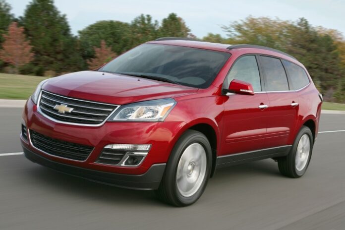 2017_chevrolet_traverse_4.jpg