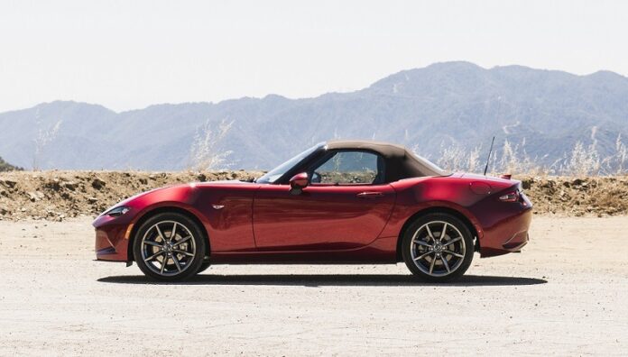 2019_Mazda_MX-5_Miata.jpg