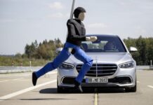 ¿El frenado automático de emergencia (AEB) ayuda a los automóviles a evitar accidentes a más altas velocidades? Depende…