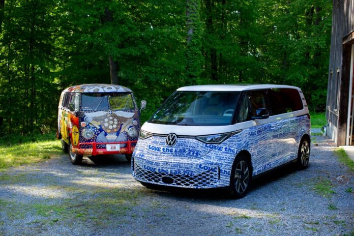 17785-VolkswagenofAmericacelebratessecondannualInternationalVolkswagenBusDaywithlaunchofID.Buzzcustomgraphicsprogram.jpg