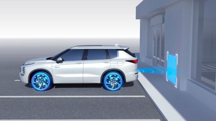 Outlander-Standard-Rear-AEB.jpg