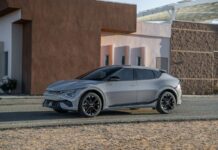 Kia presentó un significativamente renovado EV6 en el auto show de Los Ángeles